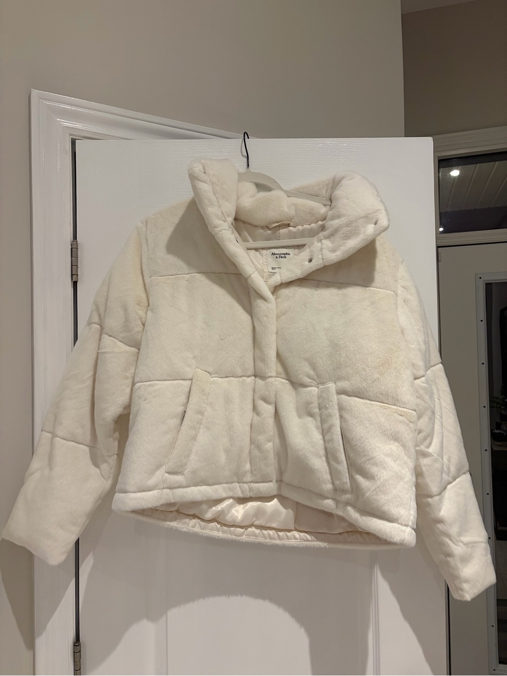 Abercrombie & Fitch Cream Faux Fur Puffer Jacket